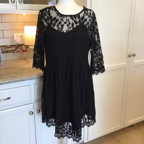 Shyanne Dresses & Skirts - SHYANNE Black Lace Dress